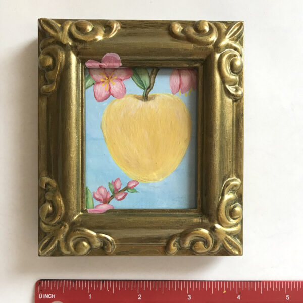 Product Image: Magical Golden Apple VI