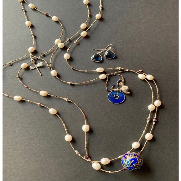 Product Image: Pearl Beauty Necklace