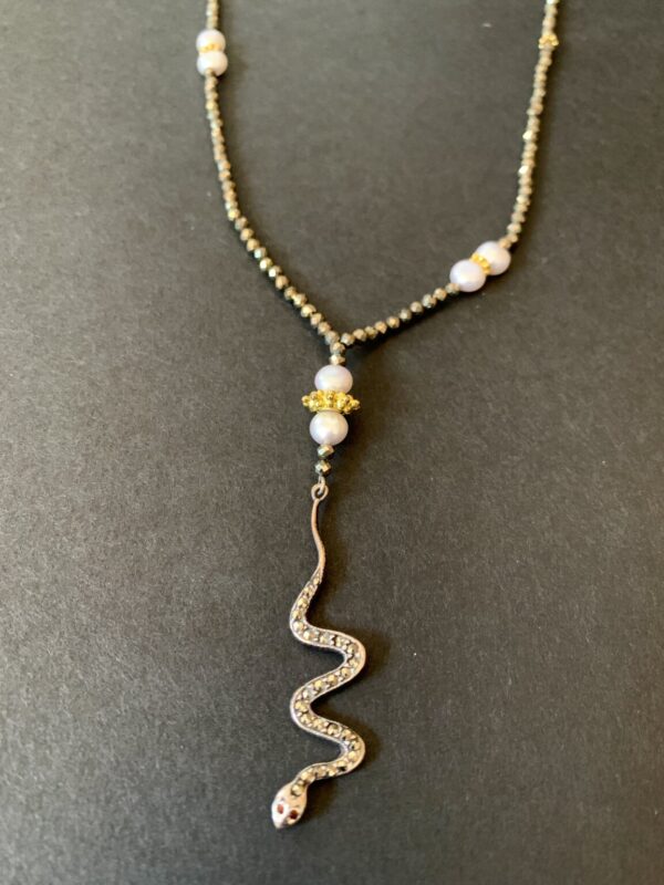 Product Image: Cute Snake Necklace