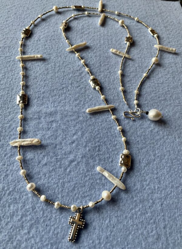 Product Image: Pearls and More Pearls Necklace