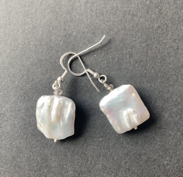 Product Image: Square Pearl & Smokey Topaz bead Earrings