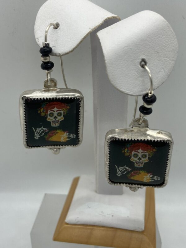 Product Image: Día de los Muertos earrings