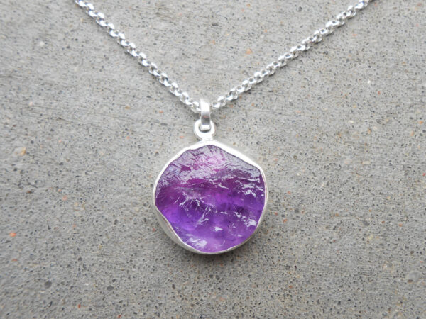 Product Image: Silver Natural Face Amethyst Pendant