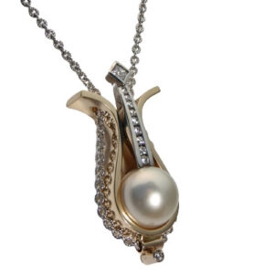Product Image: 14KY and 14KW Pearl & Diamond Pendant