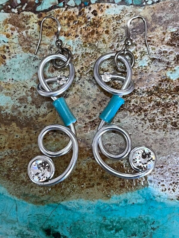 Product Image: Turquoise Bead Earrings