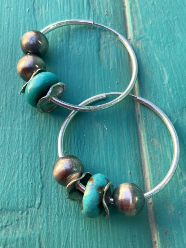 Product Image: Sterling Silver Hoop Earrings Kingman Navaho Pearls