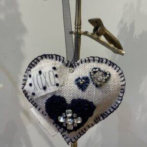 Product Image: Embroidered Neutral Heart -05