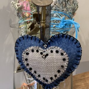 Product Image: Embroidered Neutral Heart -13