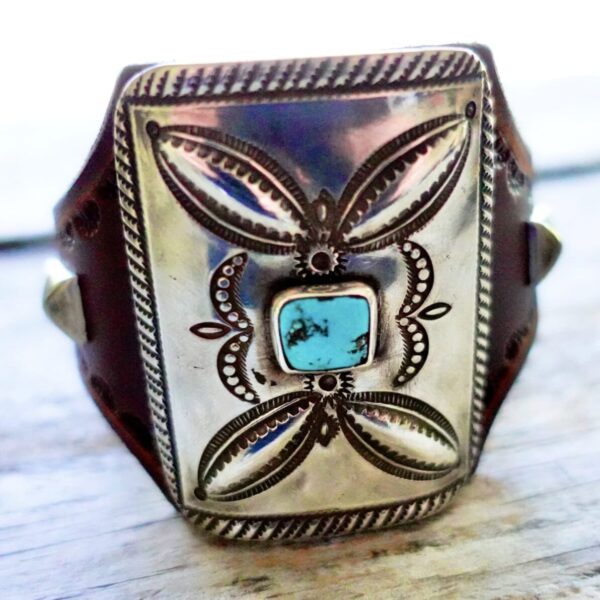 Product Image: Ketoh Bowguard Cuff by Buffalo