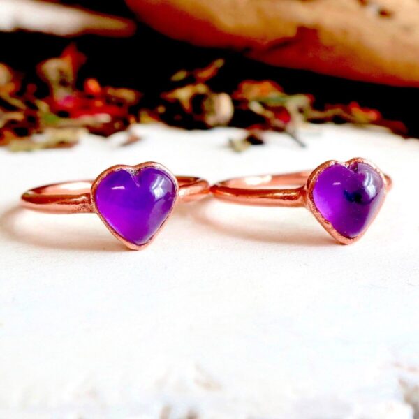 Product Image: Amethyst Heart Ring | Copper