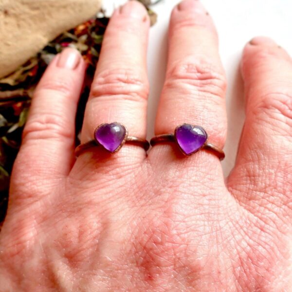 Product Image: Amethyst Heart Ring | Copper