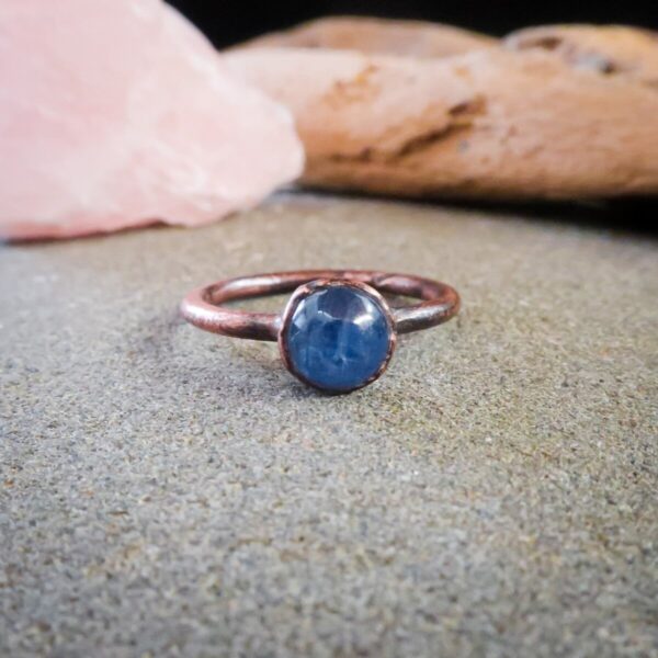 Product Image: Blue Kyanite Ring | Copper | Size 6, 7, 8