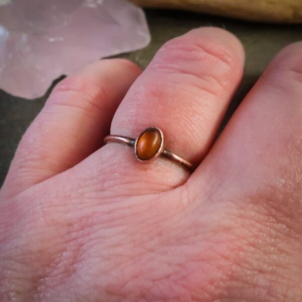 Product Image: Genuine Amber Small Oval Stone Ring | Copper | Size 7