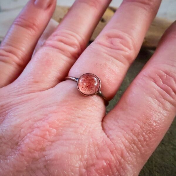 Product Image: Strawberry Quartz Ring | Copper | Size 8.25