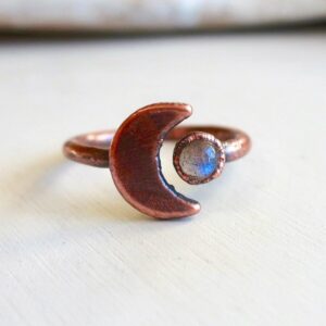 Product Image: Crescent Moon and Labradorite Copper Ring