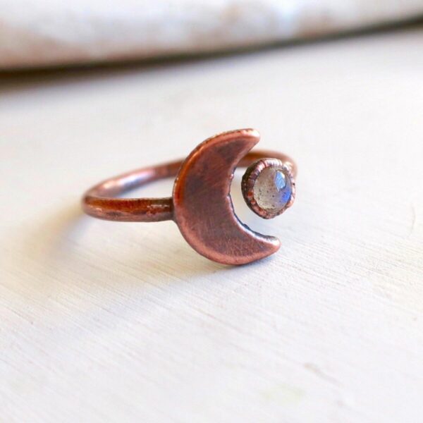 Product Image: Labradorite Eclipse Ring | Copper