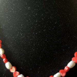 Product Image: Coral hears with pearls