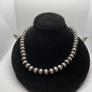 Product Image: Navaho Pearls