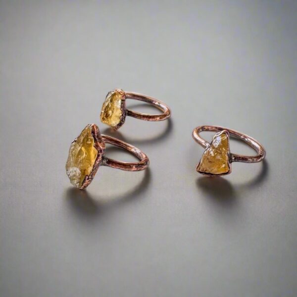 Product Image: Raw Citrine Ring | Copper