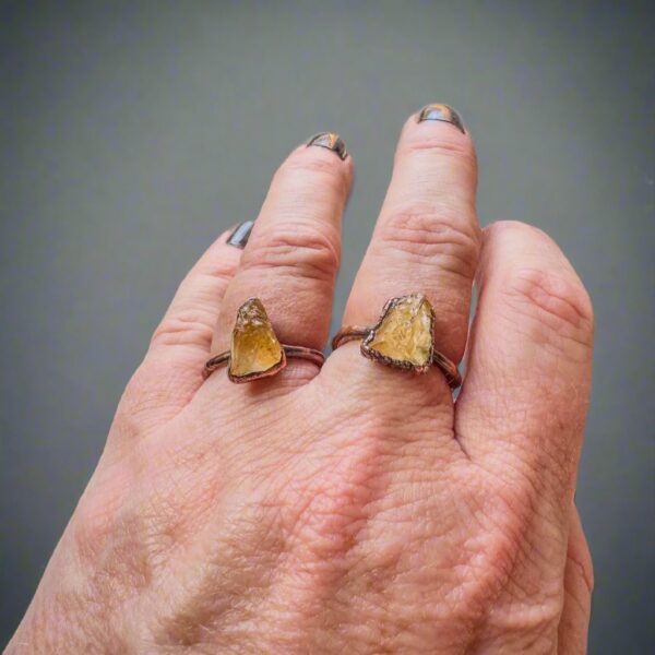 Product Image: Raw Citrine Ring | Copper