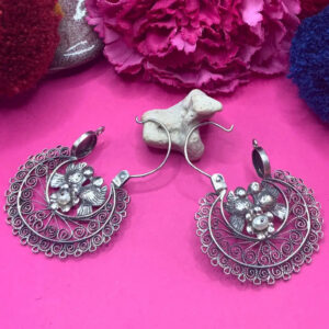 Product Image: Vintage type Oaxacan arracada filigree earrings with flowers and doves, pearls