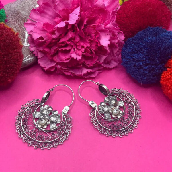 Product Image: Vintage type Oaxacan arracada filigree earrings with flowers and doves, pearls