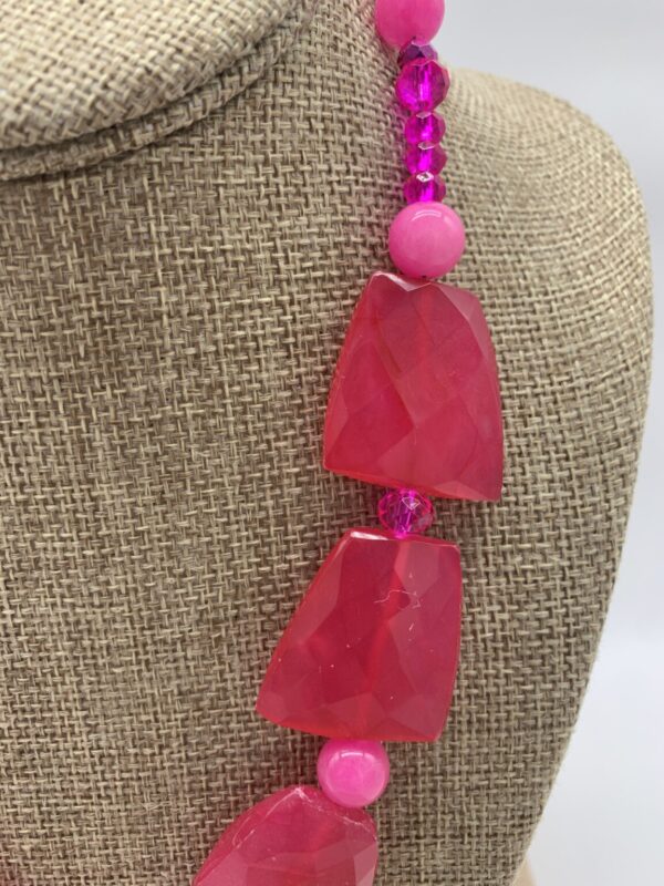 Product Image: Necklace: Pink Dyed Quartz Faceted Slabs, Glass Beads, 19″+2″ Sterling Extender Chain
