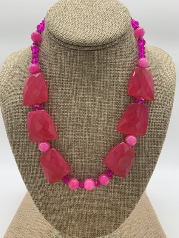Product Image: Necklace: Pink Dyed Quartz Faceted Slabs, Glass Beads, 19″+2″ Sterling Extender Chain