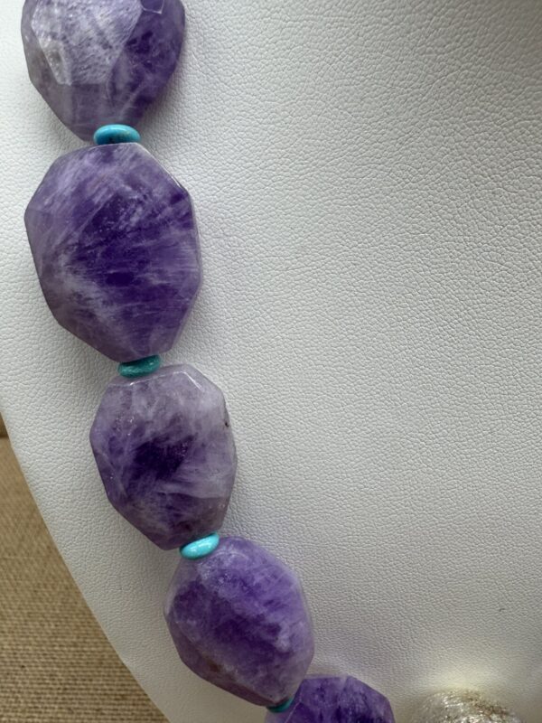 Product Image: Necklace: Amethyst Faceted Slabs, Turquoise, Satin Finish 25 mm Silver Bead, S Hook Clasp 19″
