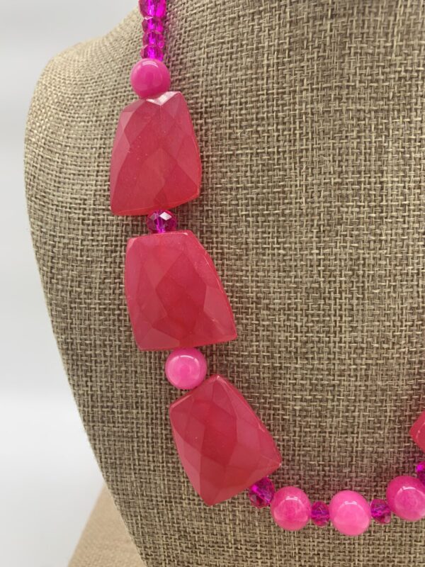 Product Image: Necklace: Pink Dyed Quartz Faceted Slabs, Glass Beads, 19″+2″ Sterling Extender Chain