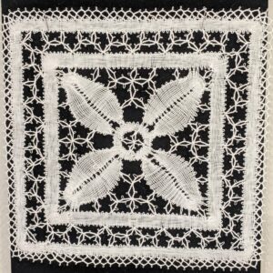 Product Image: Bobbin Lace Flower