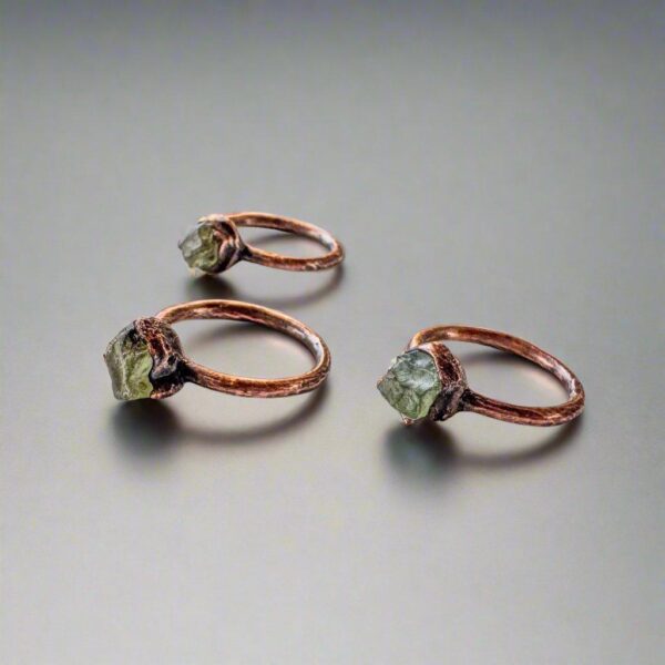 Product Image: Handmade Raw Chrome Diopside Ring in Copper Boho Style