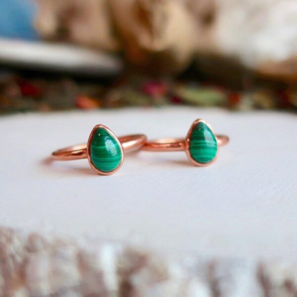 Product Image: Handmade Teardrop Malachite Ring in Unique Copper Design