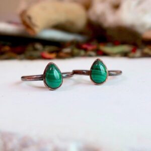 Product Image: Handmade Teardrop Malachite Ring in Unique Copper Design