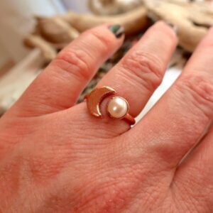 Product Image: Electroformed Copper Ring With Pearl and Crescent Moon Charm