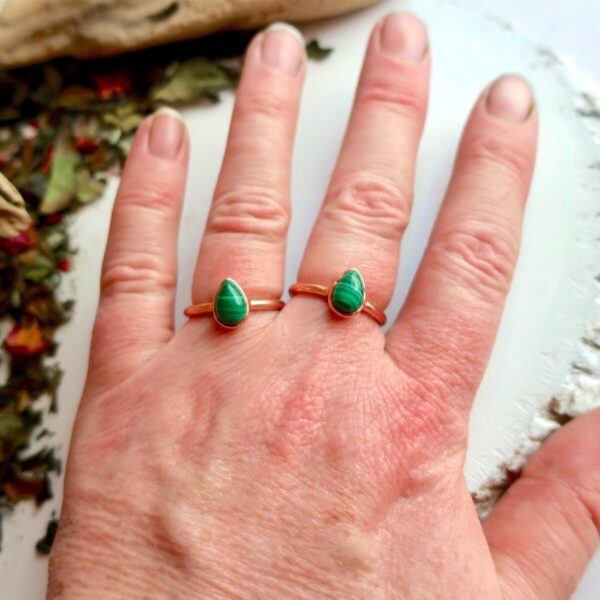 Product Image: Handmade Teardrop Malachite Ring in Unique Copper Design