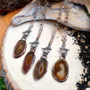Product Image: Unique Agate Slice Necklace with Copper Elegance