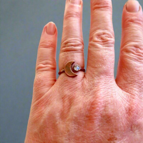 Product Image: Handmade Copper Moon and Labradorite Open Ring for Intuition