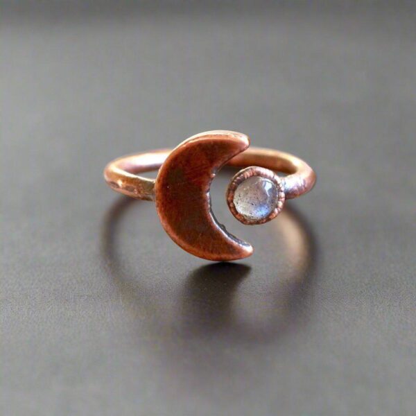 Product Image: Handmade Copper Moon and Labradorite Open Ring for Intuition