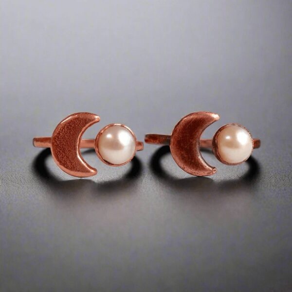 Product Image: Electroformed Copper Ring With Pearl and Crescent Moon Charm