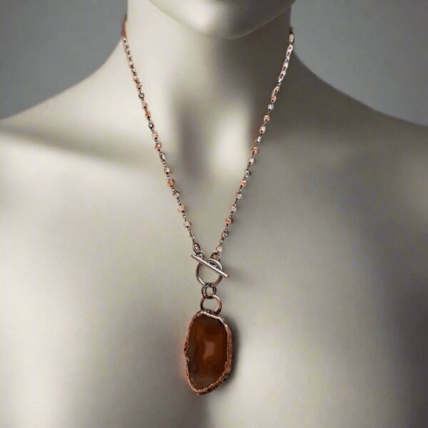 Product Image: Unique Agate Slice Necklace with Copper Elegance