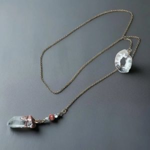 Product Image: Raw Quartz Lariat – Handcrafted Copper & Brass Talisman for Grounding