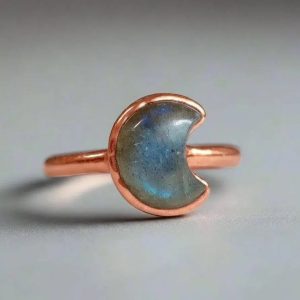 Product Image: Labradorite Ring — Handcrafted Copper Jewelry for Inner Clarity
