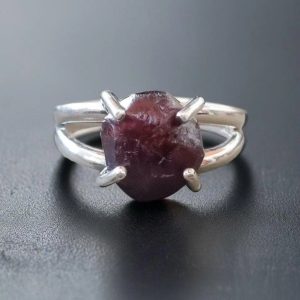 Product Image: Raw Garnet Nugget Ring – Handcrafted Silver Talisman Jewelry for Courage