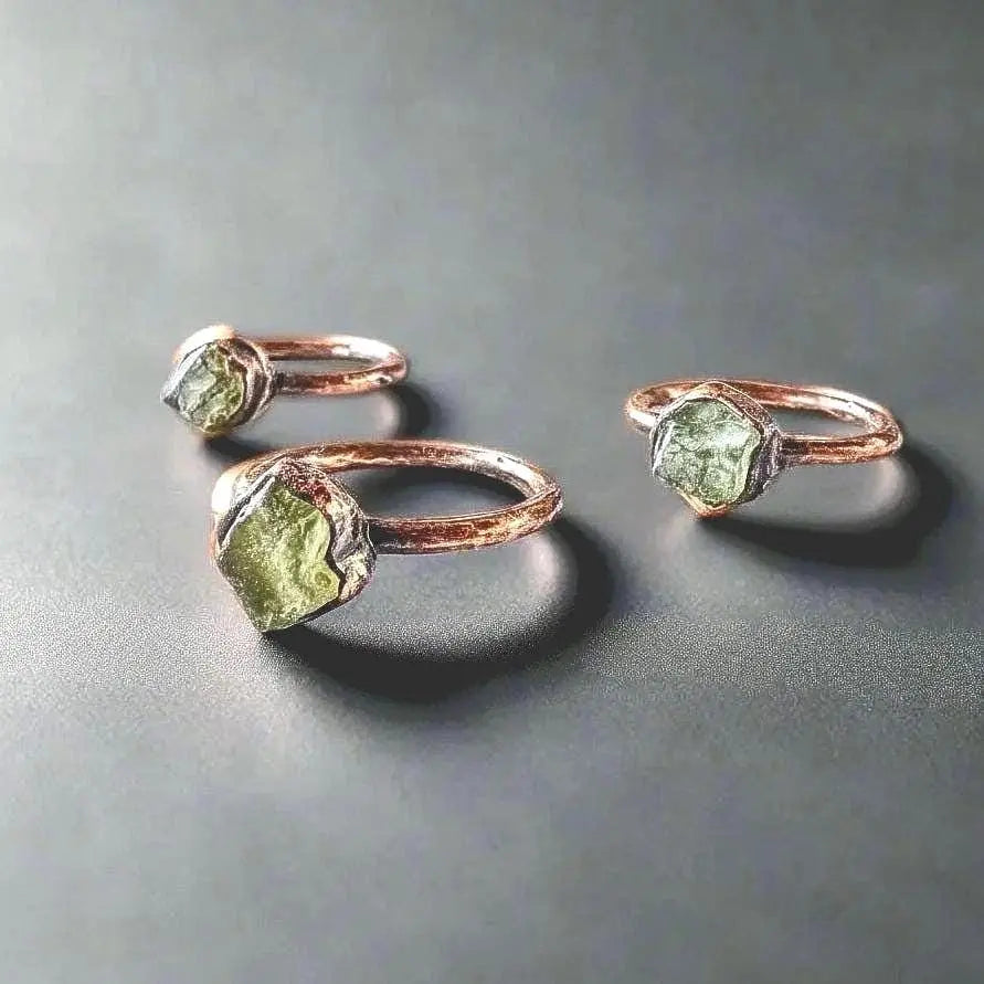 Santa Fe Marketplace Raw Chrome Diopside Ring – Handcrafted Copper Talisman For Heart Healing Product Image: Raw Chrome Diopside Ring – Handcrafted Copper Talisman For Heart Healing