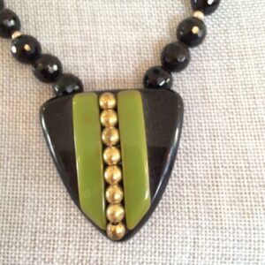 Product Image: Rare 1940’s Vintage Bakelite Necklace