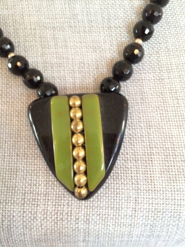 Product Image: Rare 1940’s Vintage Bakelite Necklace