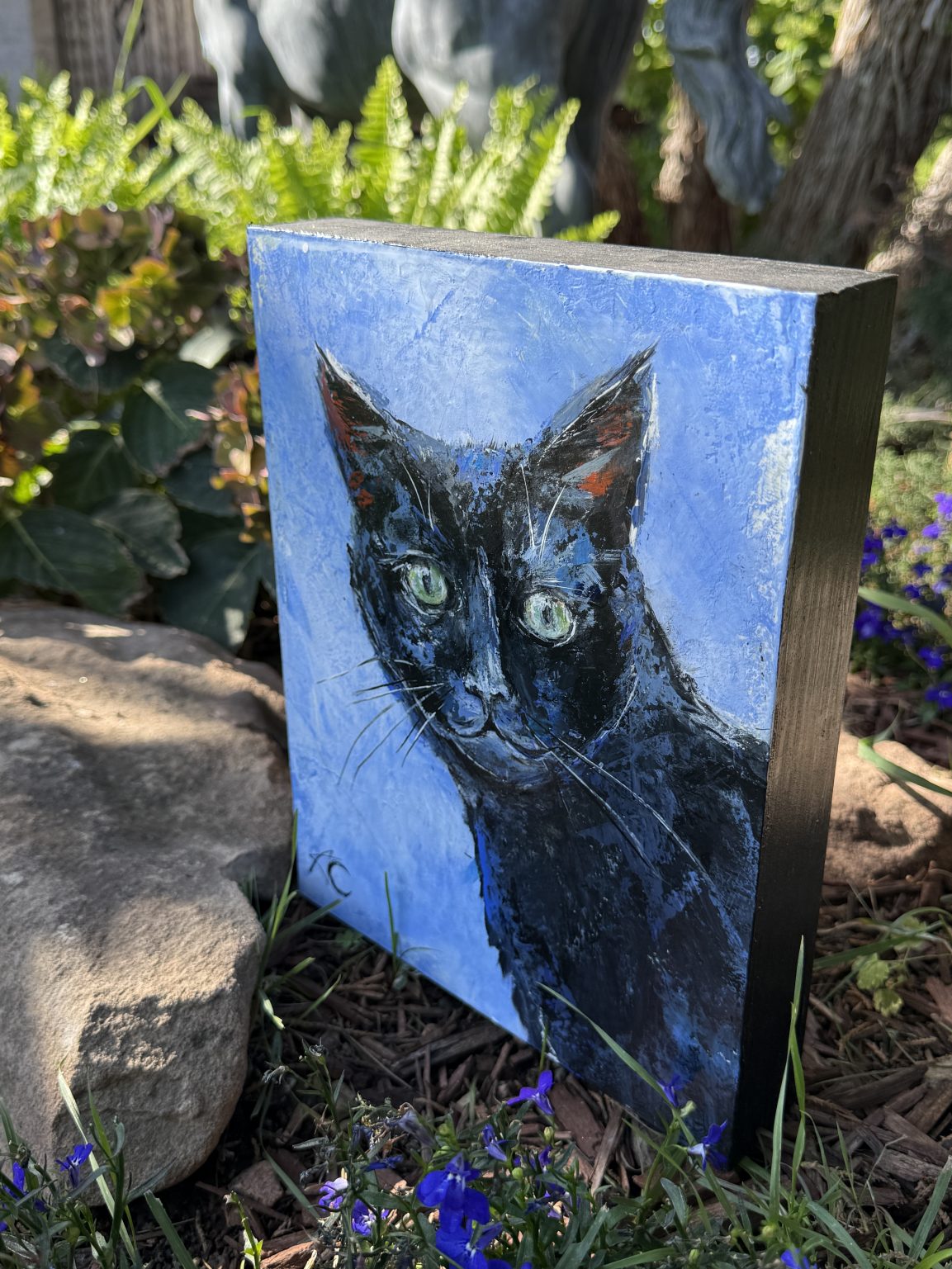 Santa Fe Marketplace Familiar — Original acrylic painting on 8×10 birch hardwood board (1.5″ deep) Product Image: Familiar — Original acrylic painting on 8×10 birch hardwood board (1.5″ deep)