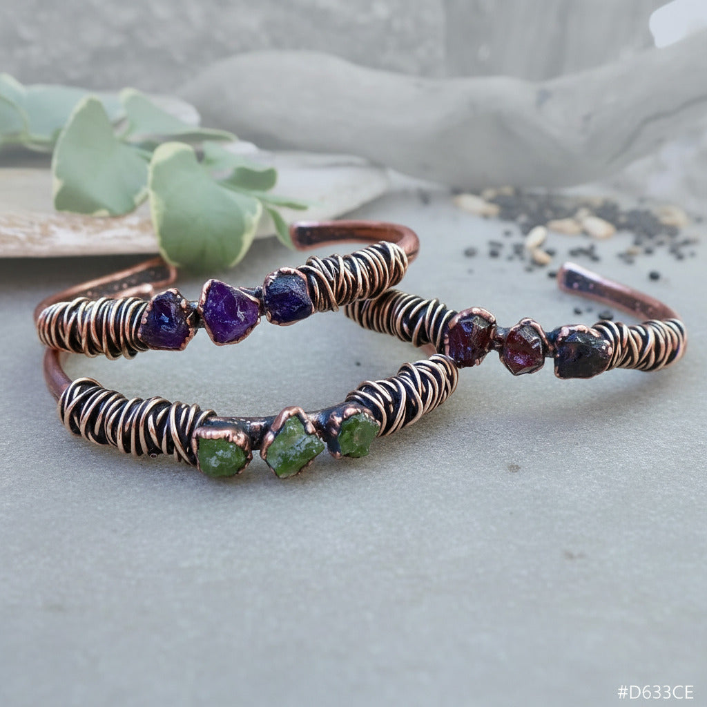 Santa Fe Marketplace Raw Peridot Copper Cuff – Handcrafted Talisman Jewelry for Heart Healing Product Image: Raw Peridot Copper Cuff – Handcrafted Talisman Jewelry for Heart Healing