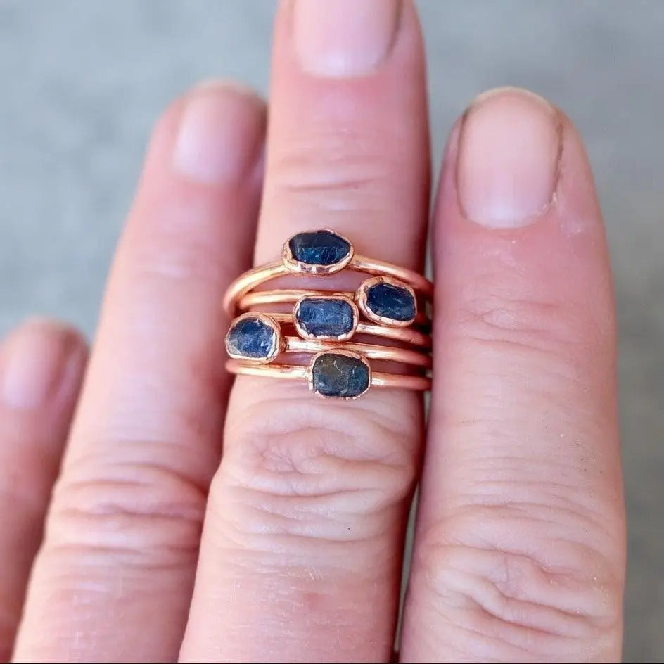 Santa Fe Marketplace Raw Sapphire Ring – Handcrafted Copper Talisman for Clarity Product Image: Raw Sapphire Ring – Handcrafted Copper Talisman for Clarity